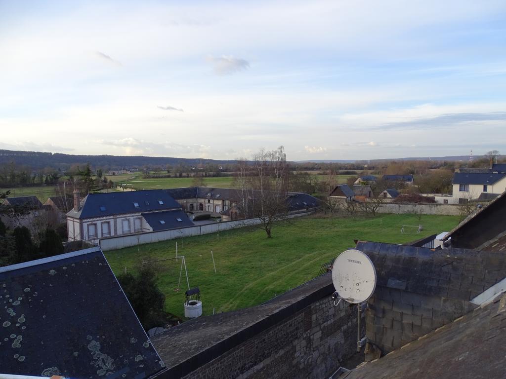 La Bonne Famille Hotell Jumièges Exteriör bild