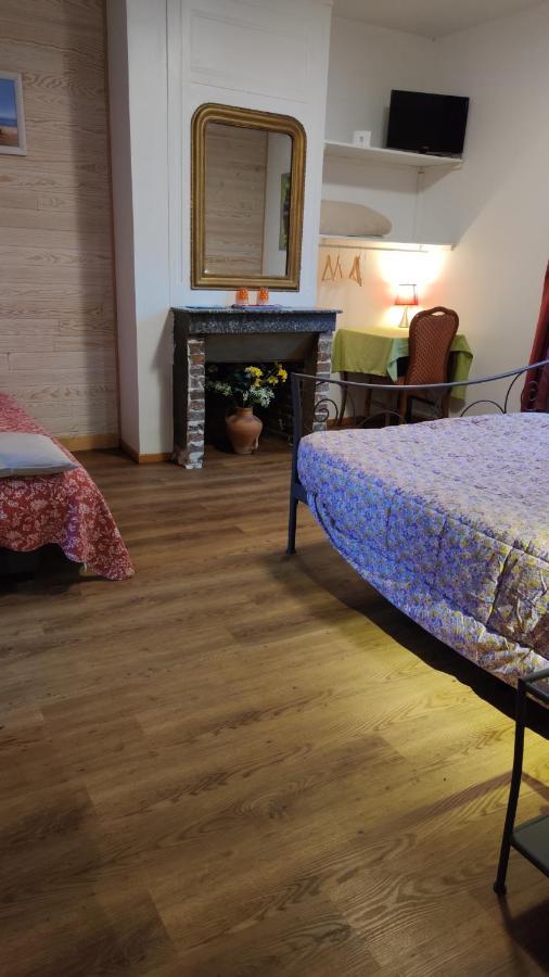 La Bonne Famille Hotell Jumièges Exteriör bild