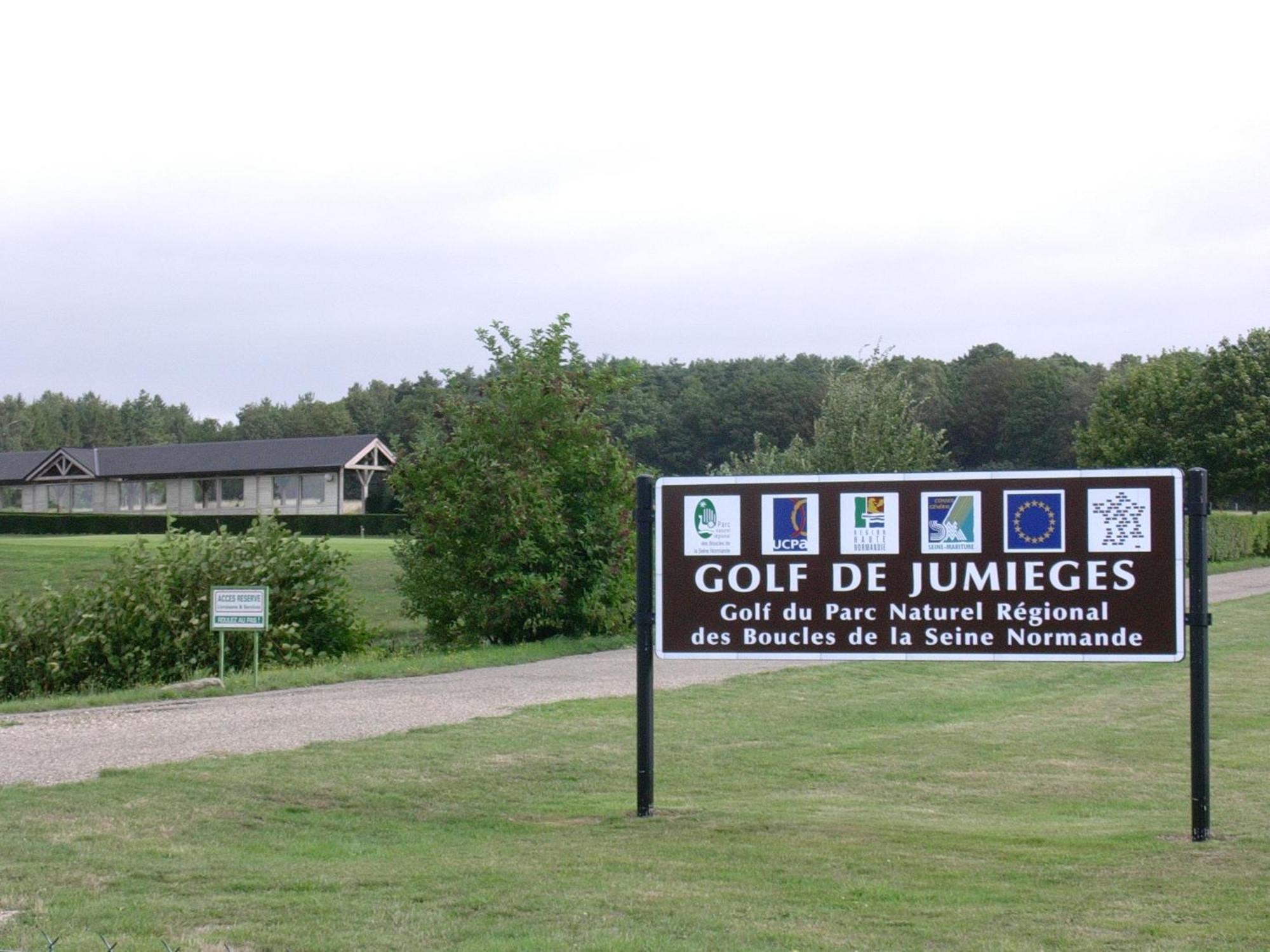 La Bonne Famille Hotell Jumièges Exteriör bild
