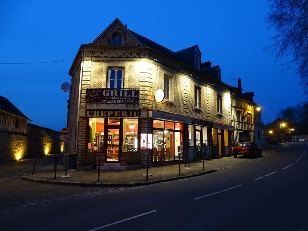 La Bonne Famille Hotell Jumièges Exteriör bild